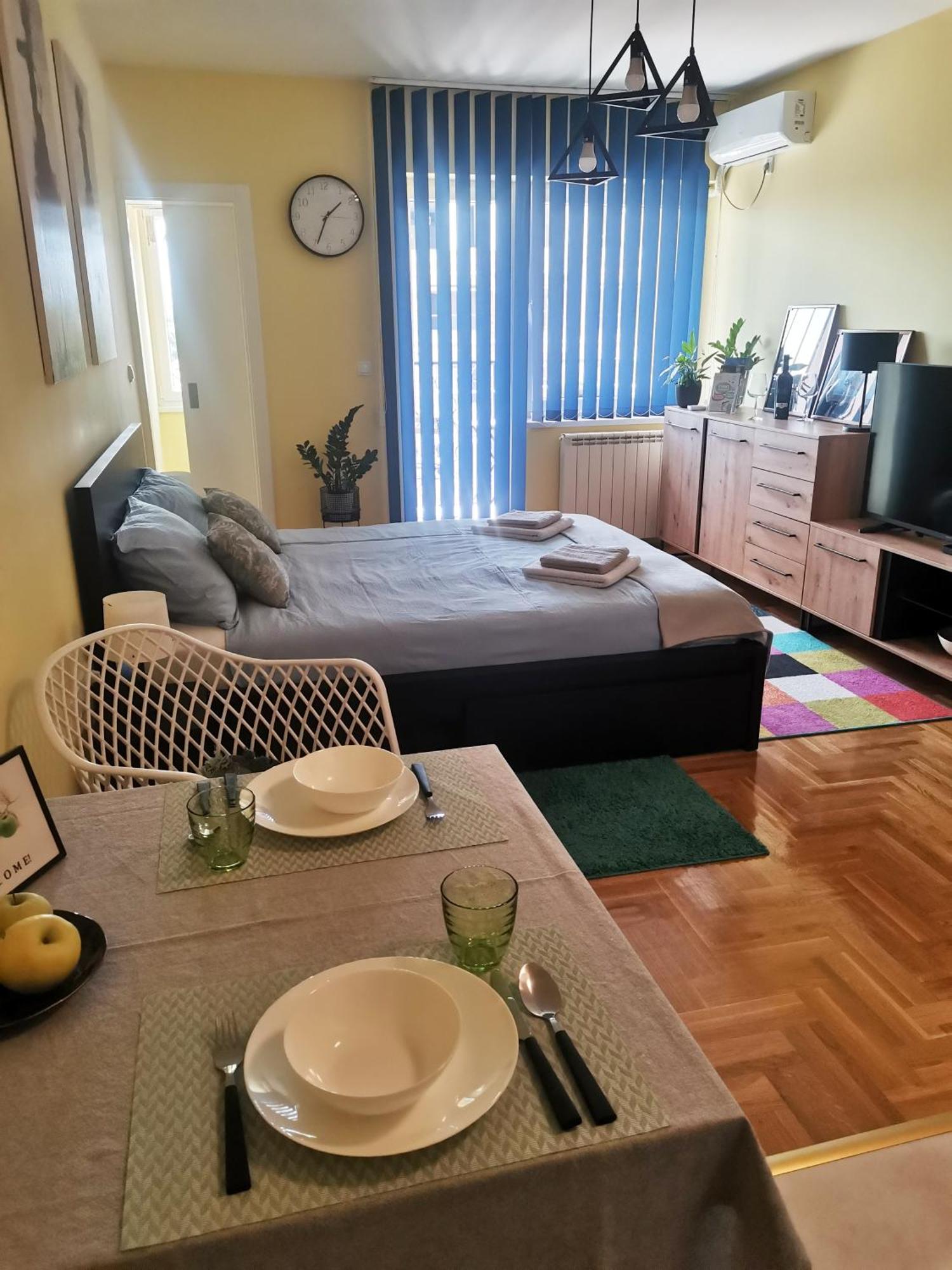Green Apple Apartment スボティツァ エクステリア 写真
